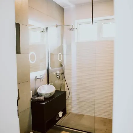Noa Apartment - Mamaia Nord *