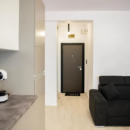 Noa Apartment - Mamaia Nord Apartament *